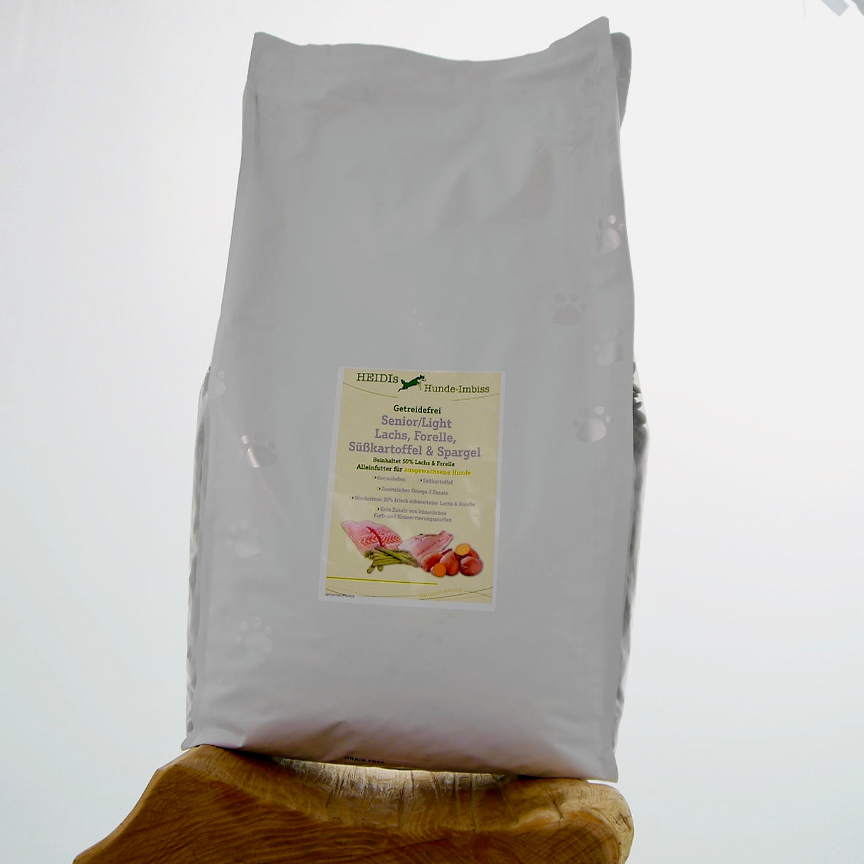 Lachs, Forelle, Süßkartoffel & Spargel (Senior / Light) - Trockenfutter